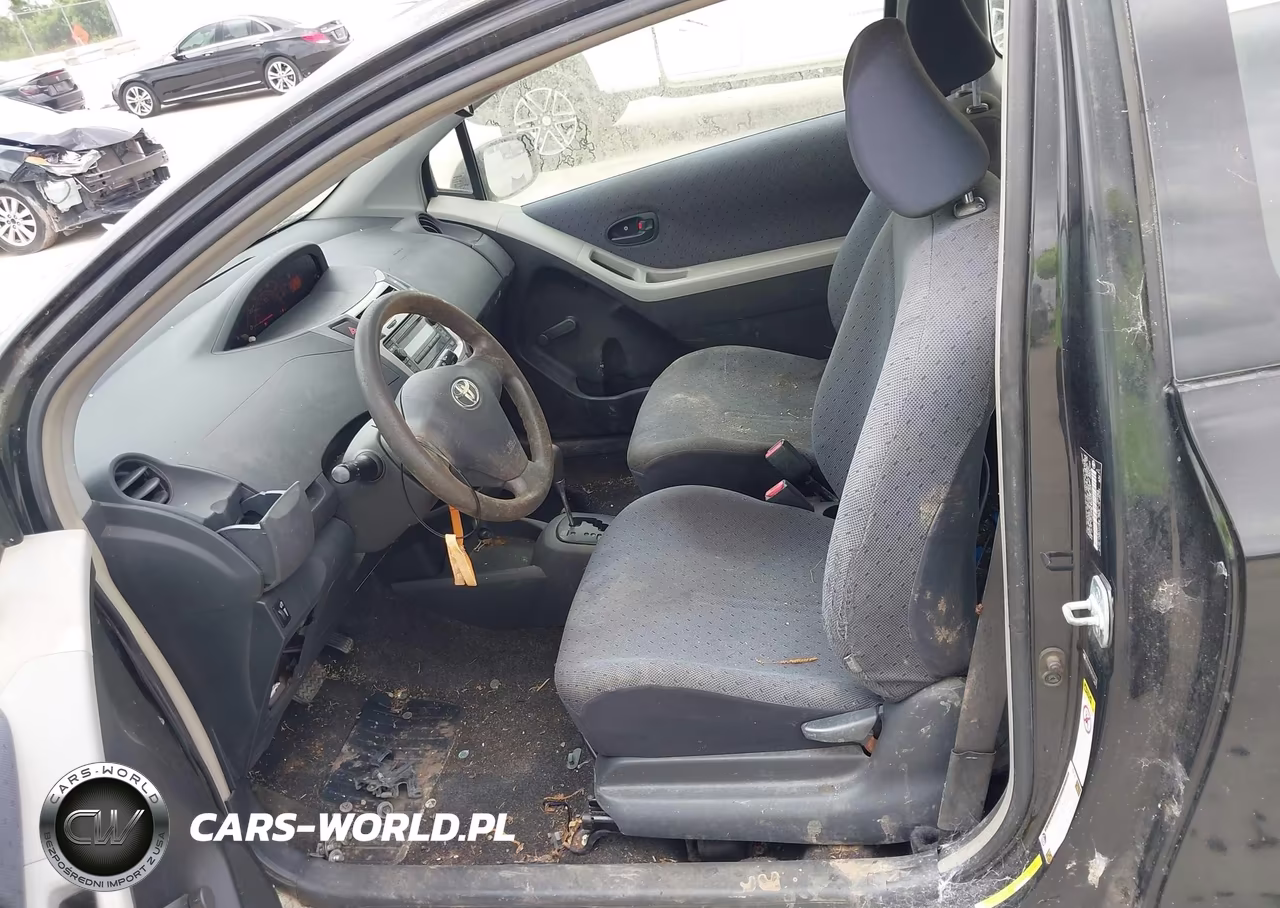 2010 Toyota Yaris VIN:JTDJT4K30A5297107 - 8