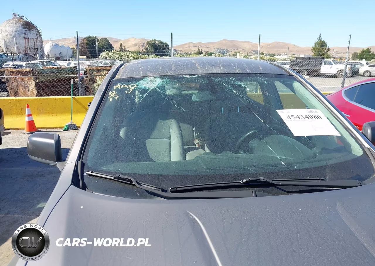 2011 Nissan Rogue S VIN:JN8AS5MT2BW560610 - 6
