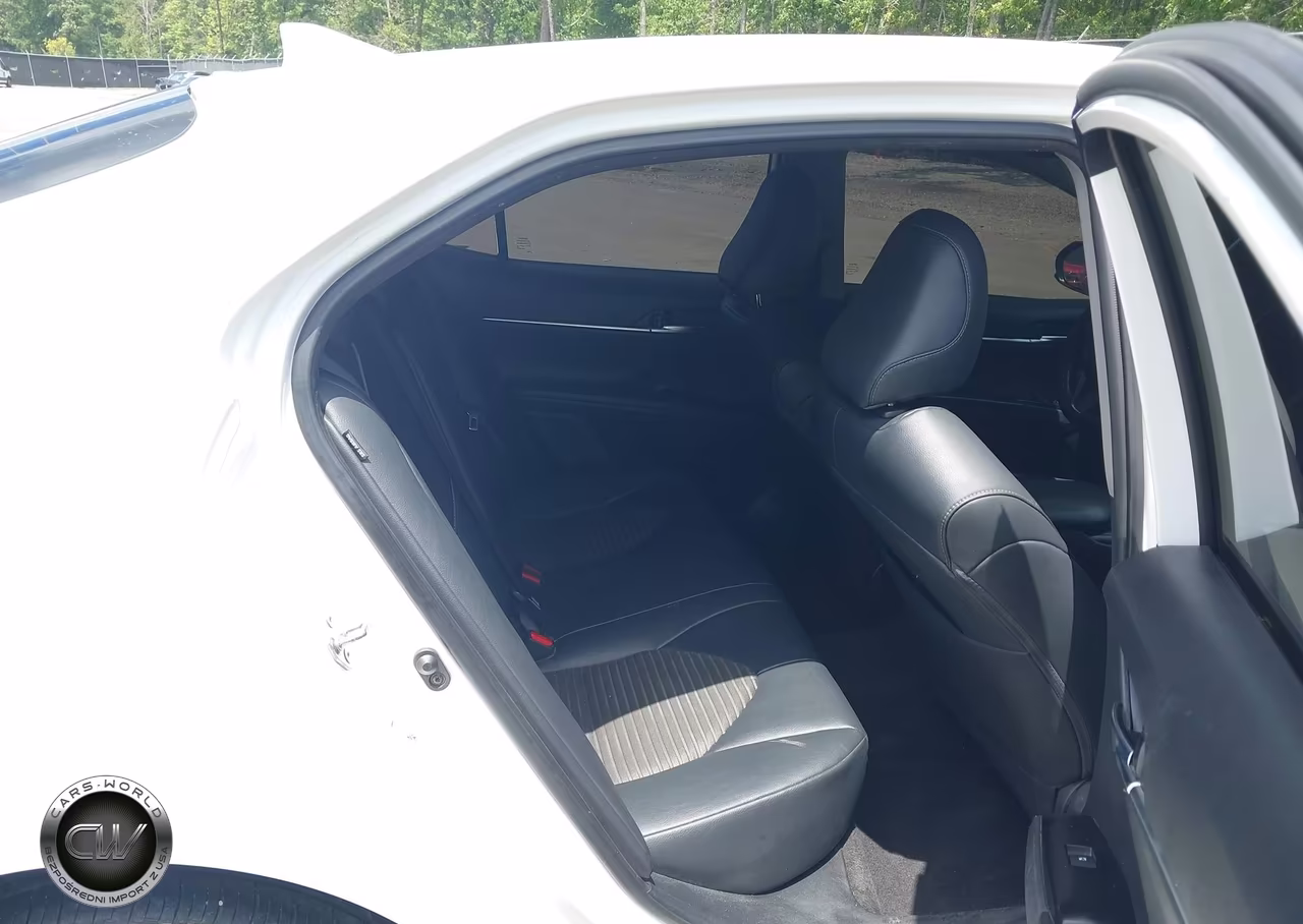 2019 Toyota Camry Se VIN:4T1B11HK7KU755882 - 8