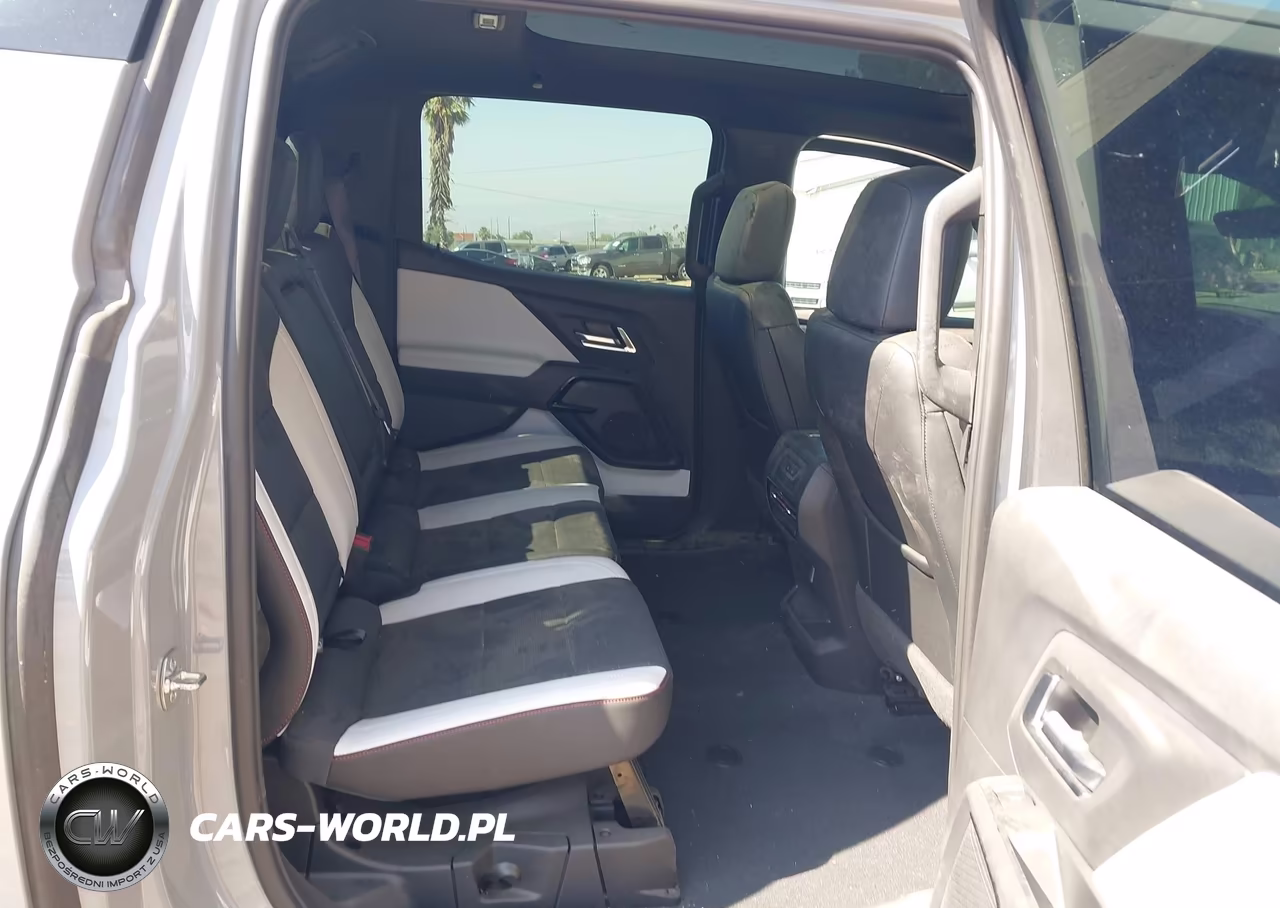 2025 Chevrolet Silverado Ev Rst VIN:1GC402ELXSU407013 - 6