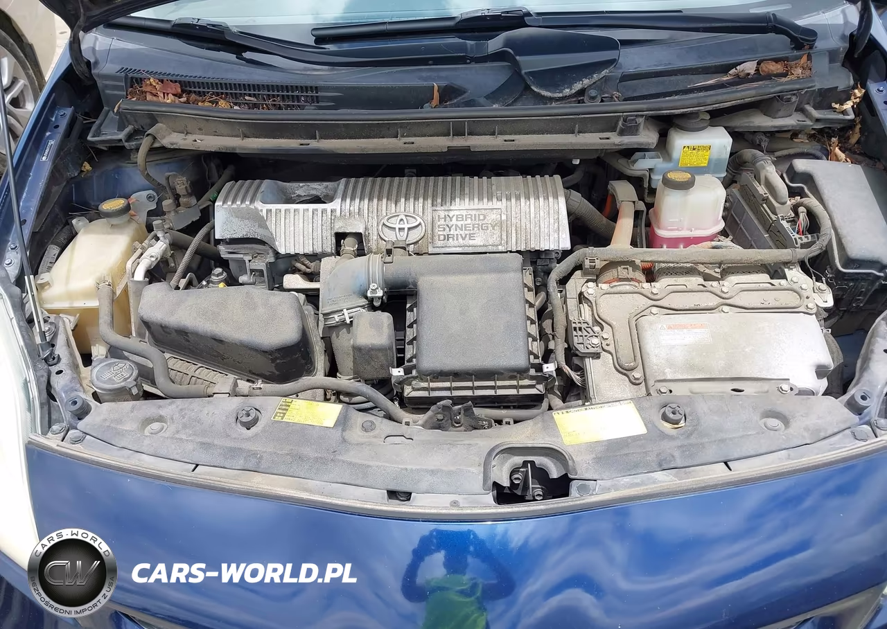 2012 Toyota Prius Two VIN:JTDKN3DU7C1528223 - 10