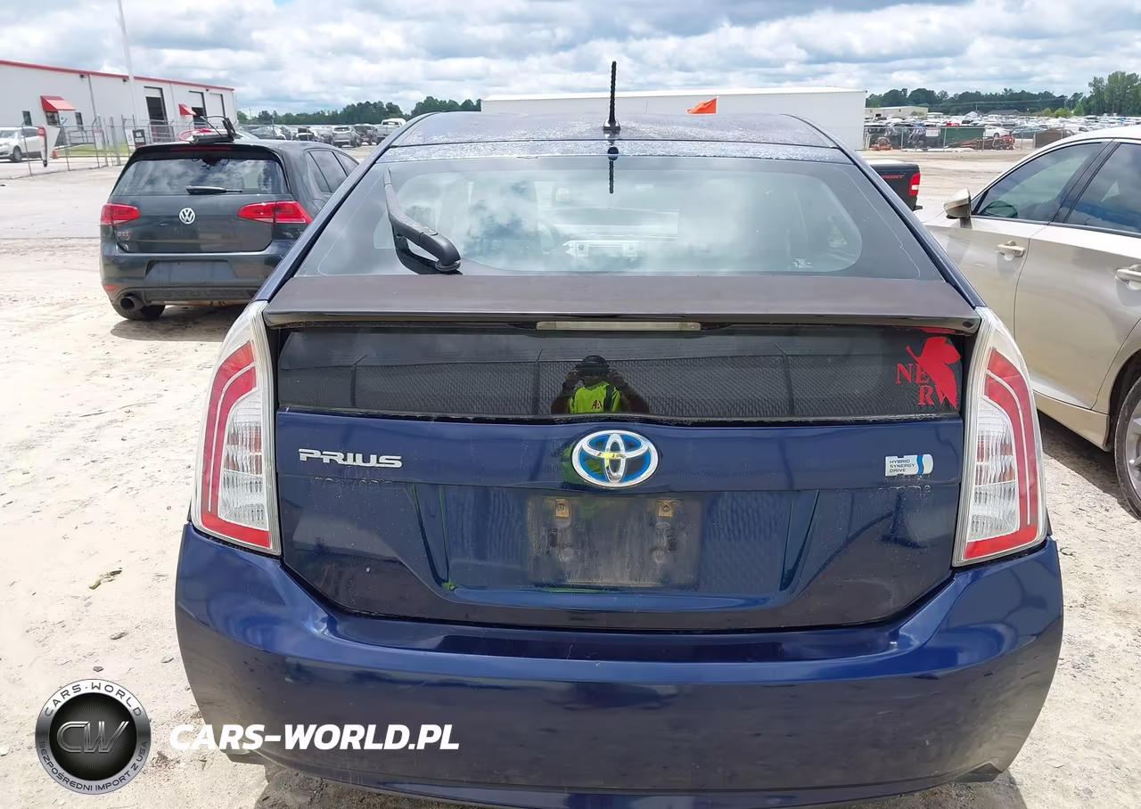2012 Toyota Prius Two VIN:JTDKN3DU7C1528223 - 17