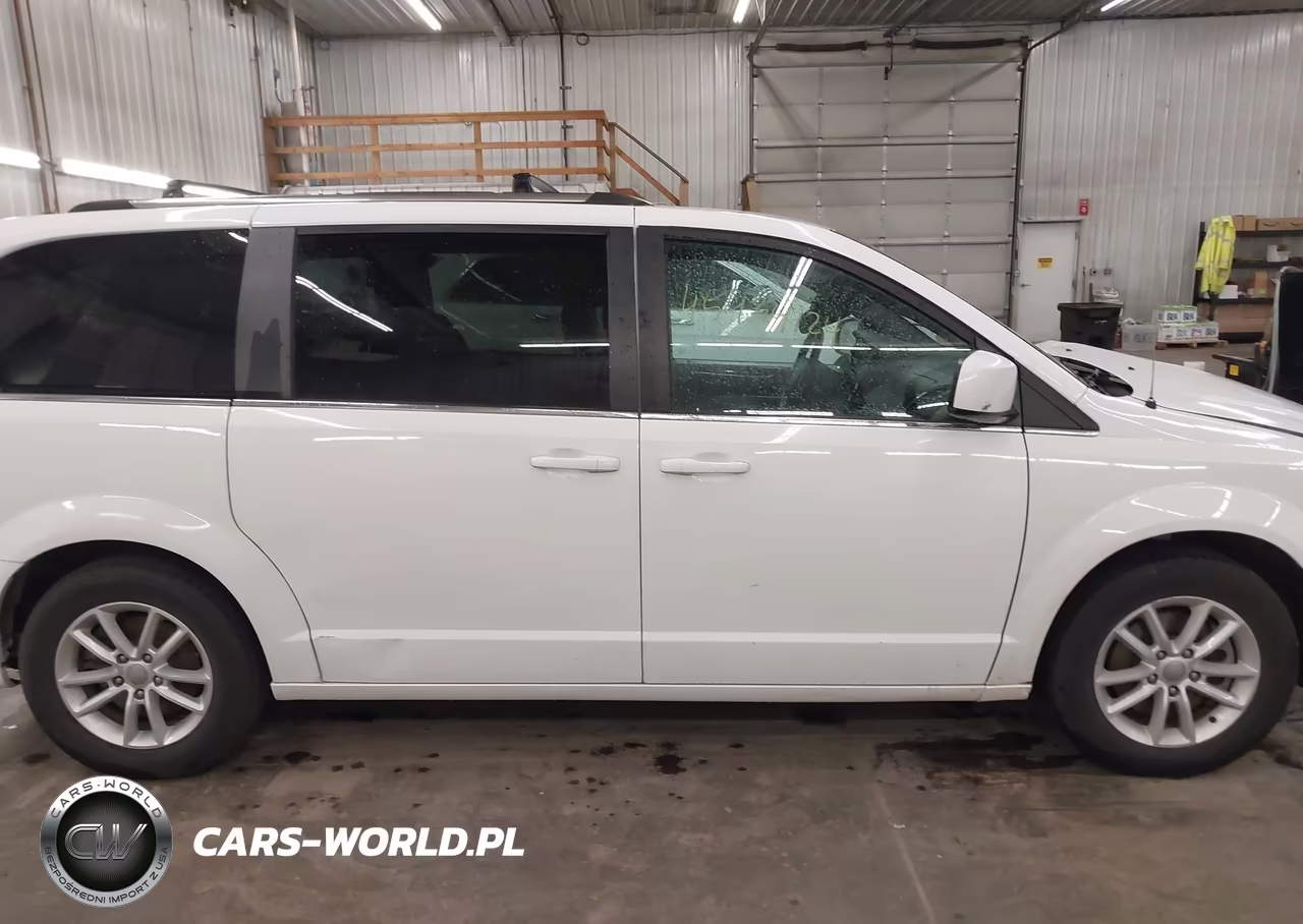 2019 Dodge Grand Caravan Sxt VIN:2C4RDGCG5KR723834 - 14