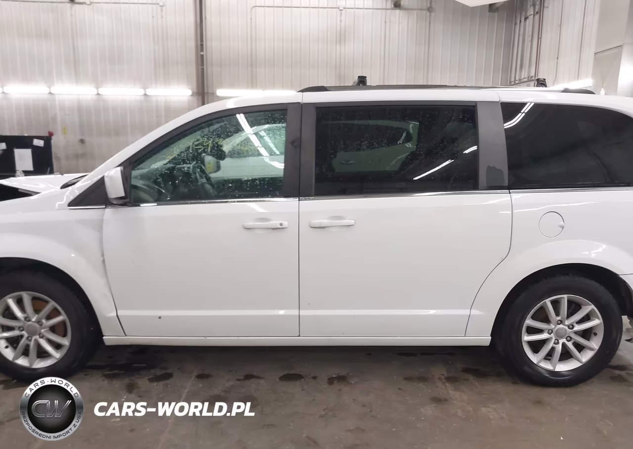 2019 Dodge Grand Caravan Sxt VIN:2C4RDGCG5KR723834 - 15
