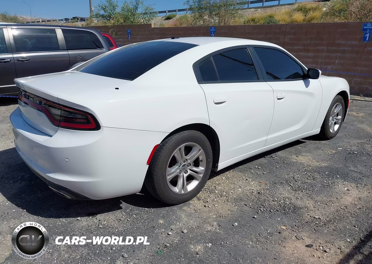 2020 Dodge Charger Sxt Rwd VIN:2C3CDXBG3LH165761 - 4