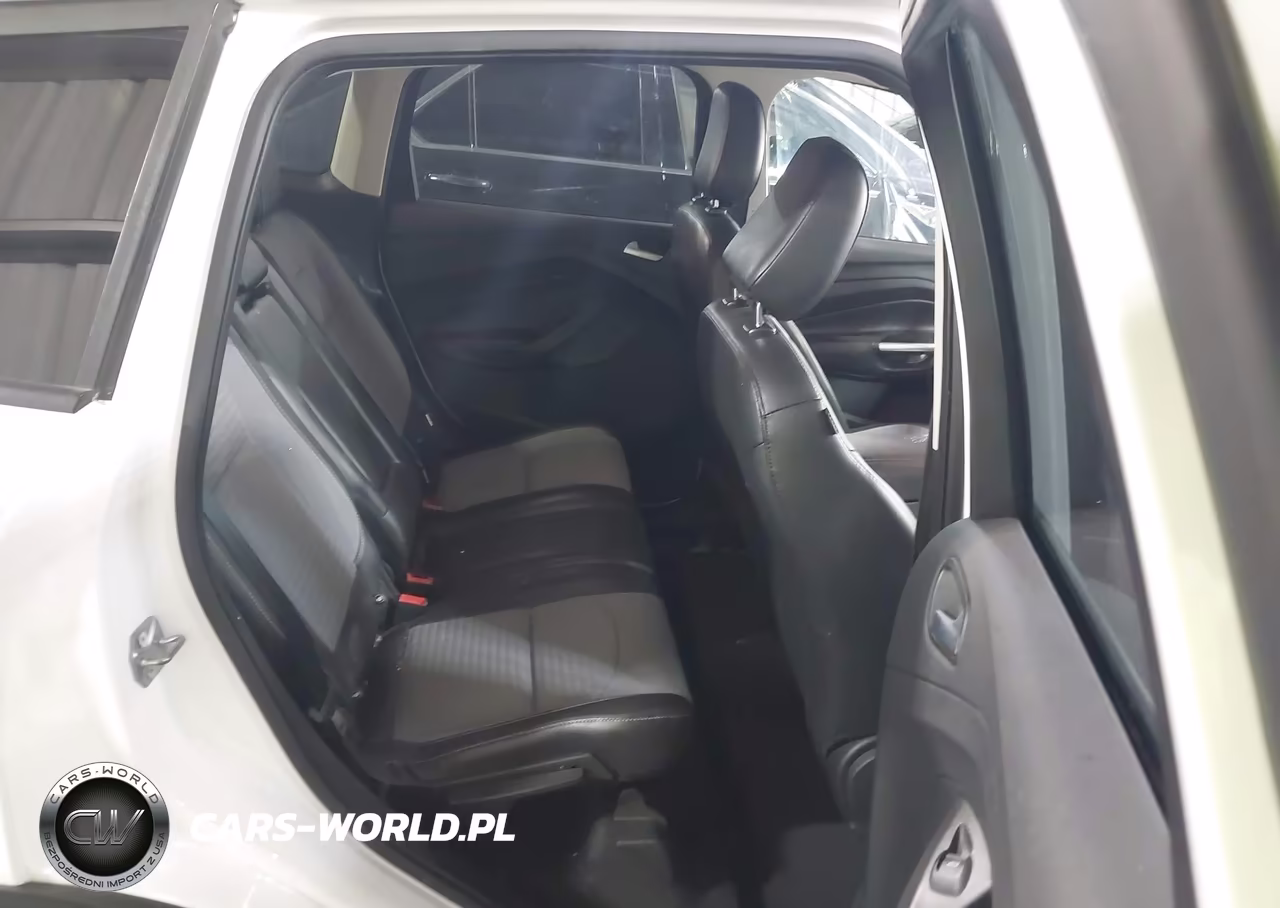 2018 Ford Escape Se VIN:1FMCU9GD9JUC29460 - 8