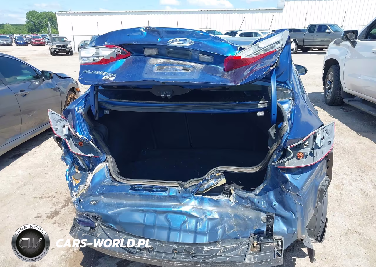 2018 Hyundai Elantra Se VIN:5NPD74LF9JH220102 - 17