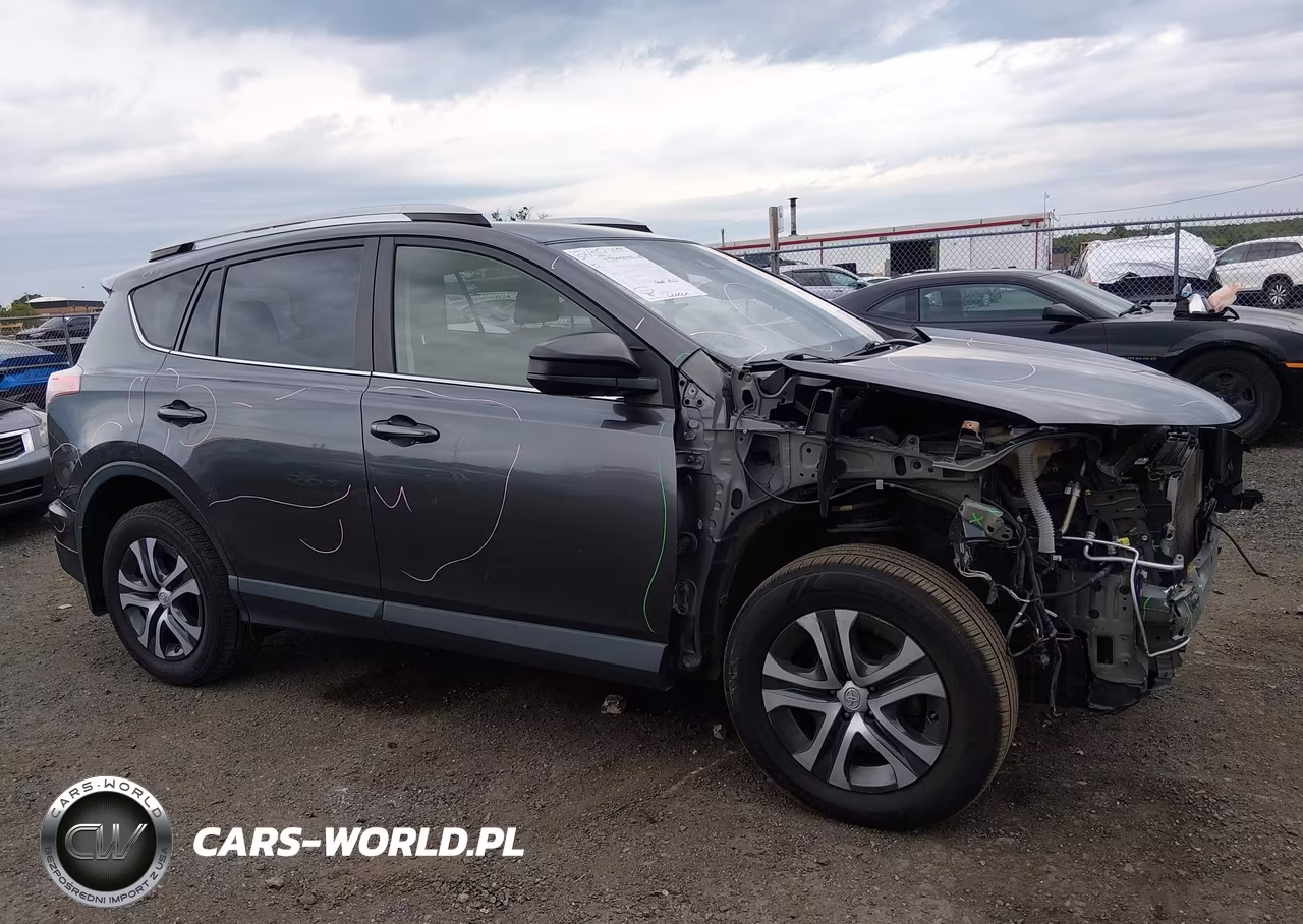 2018 Toyota Rav4 Le VIN:JTMBFREVXJJ725729 - 13