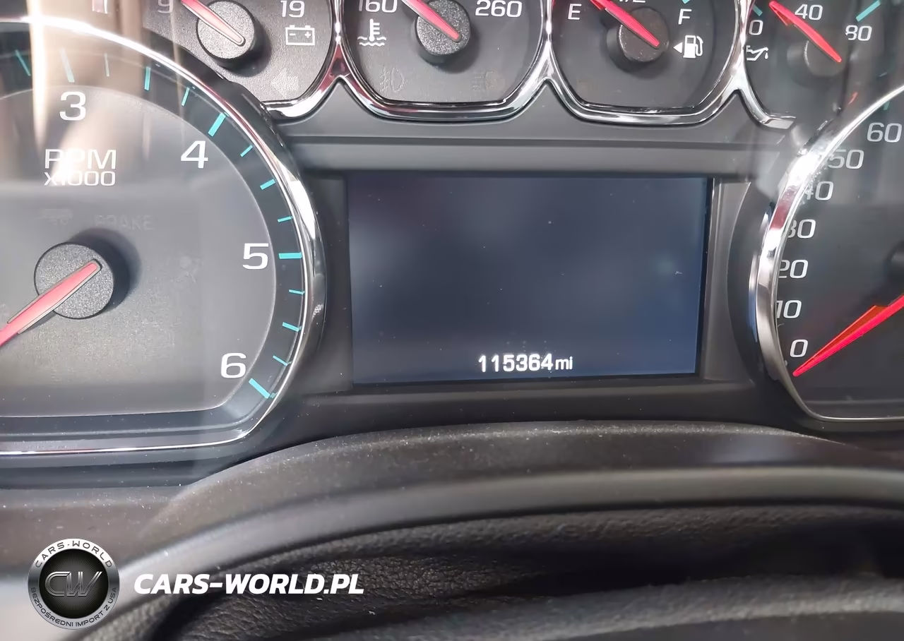 2018 Chevrolet Tahoe Lt VIN:1GNSCBKC8JR138750 - 15