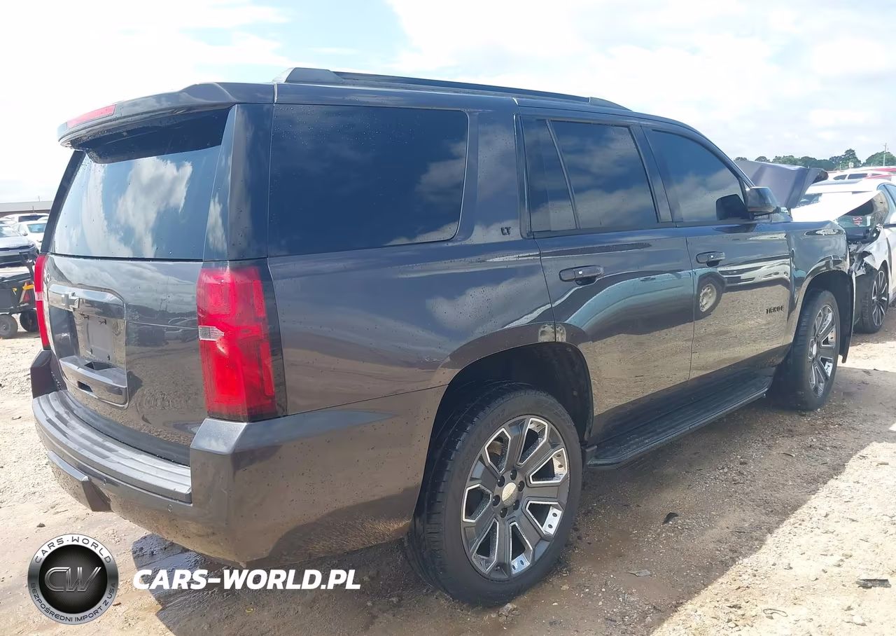 2018 Chevrolet Tahoe Lt VIN:1GNSCBKC8JR138750 - 4