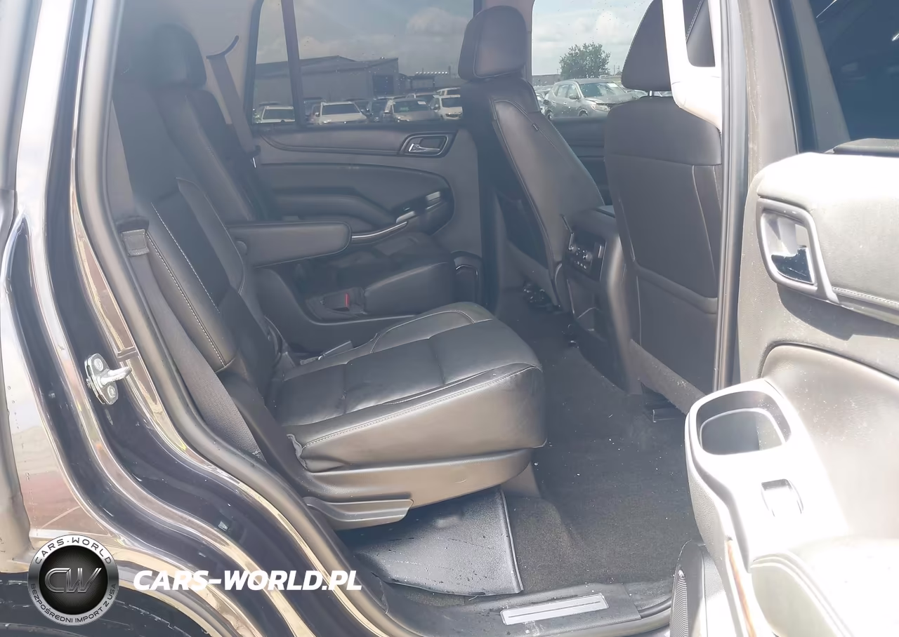 2018 Chevrolet Tahoe Lt VIN:1GNSCBKC8JR138750 - 8