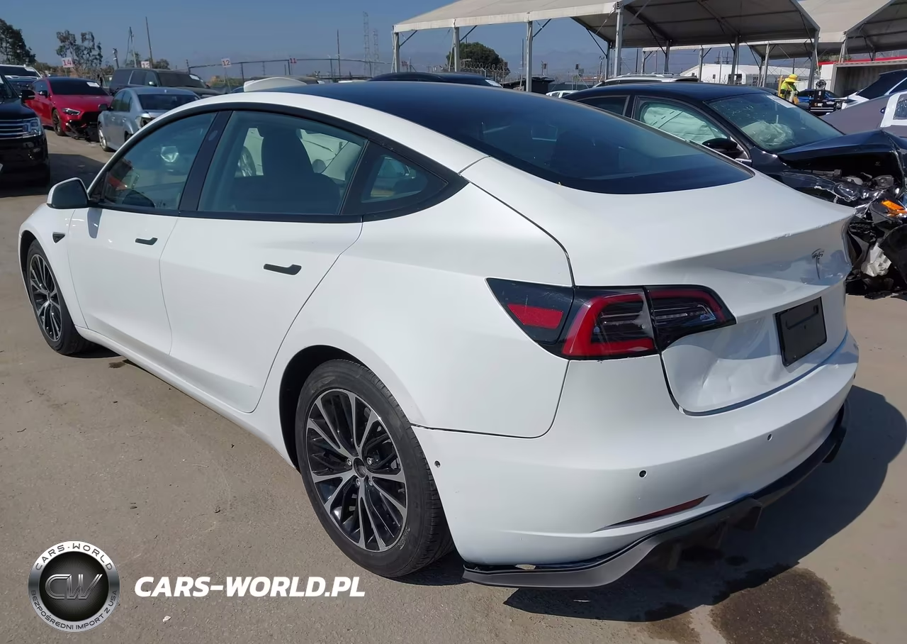 2023 Tesla Model 3 VIN:5YJ3E1EA7PF550703 - 3