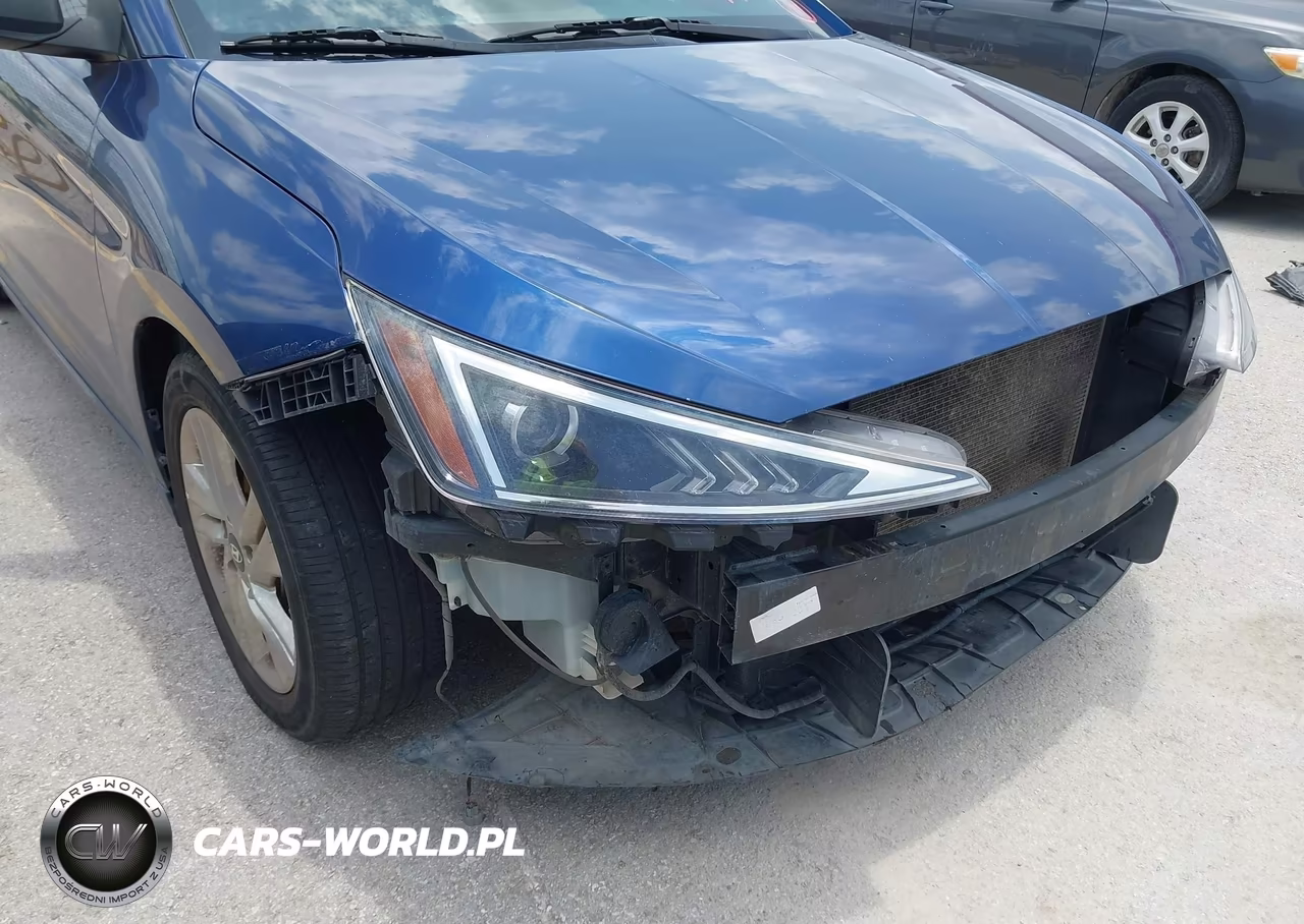 2019 Hyundai Elantra Sel VIN:5NPD84LF4KH405978 - 18