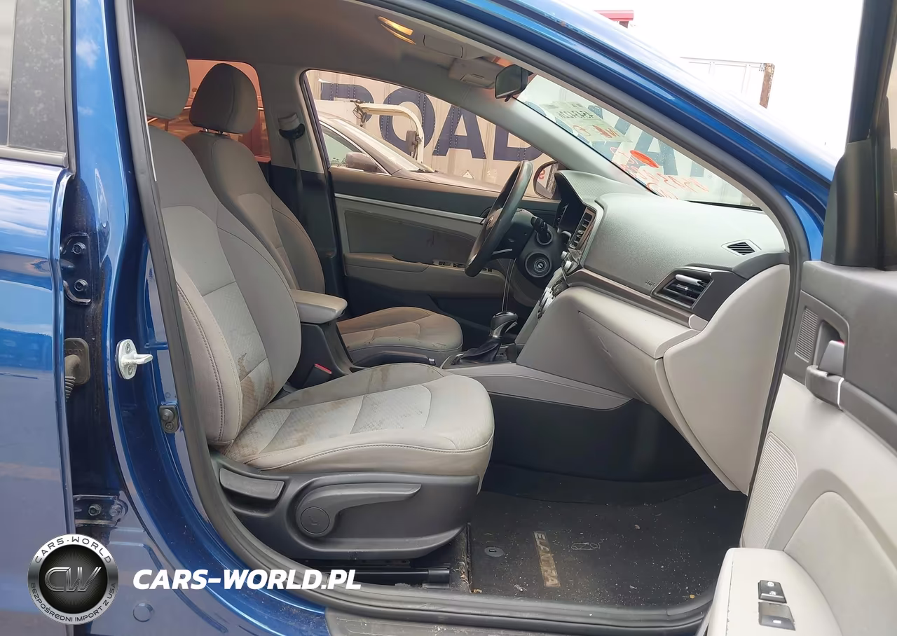 2019 Hyundai Elantra Sel VIN:5NPD84LF4KH405978 - 5