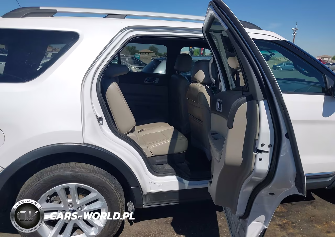 2011 Ford Explorer Xlt VIN:1FMHK7D8XBGA27024 - 8