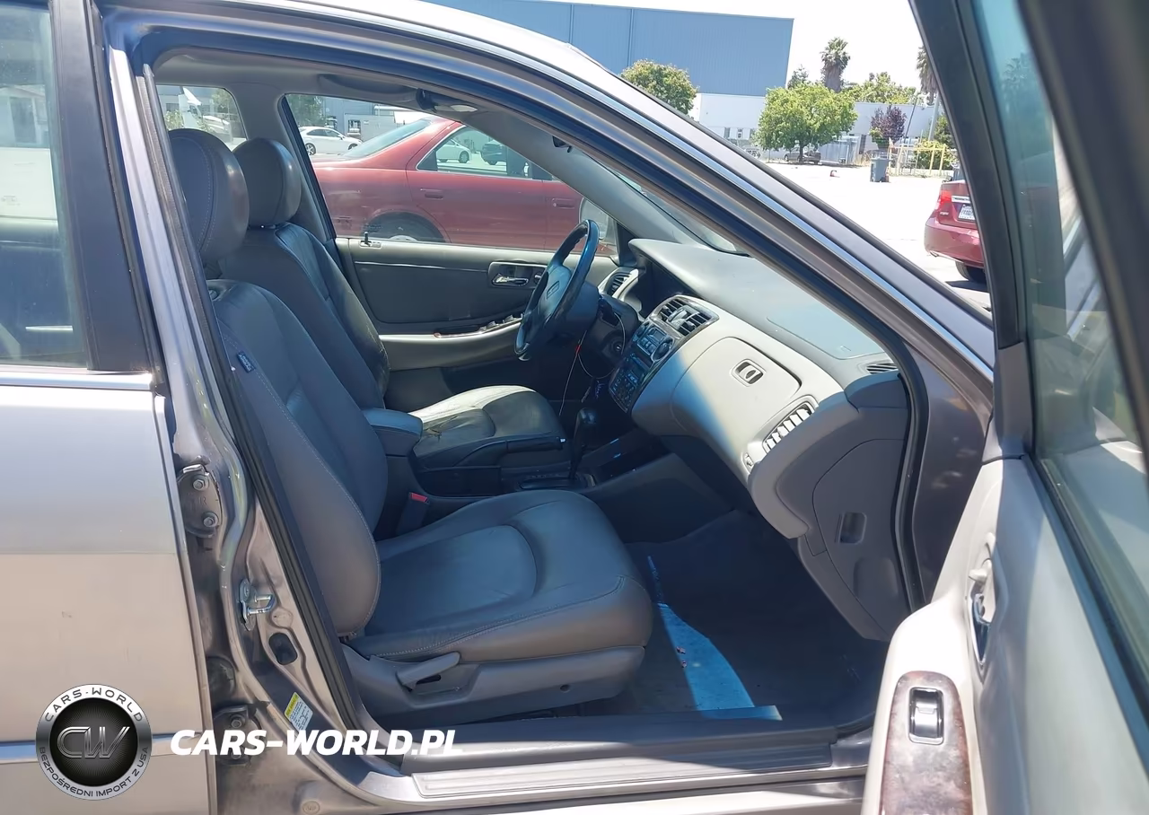 2000 Honda Accord 3.0 Ex VIN:1HGCG1659YA077121 - 5