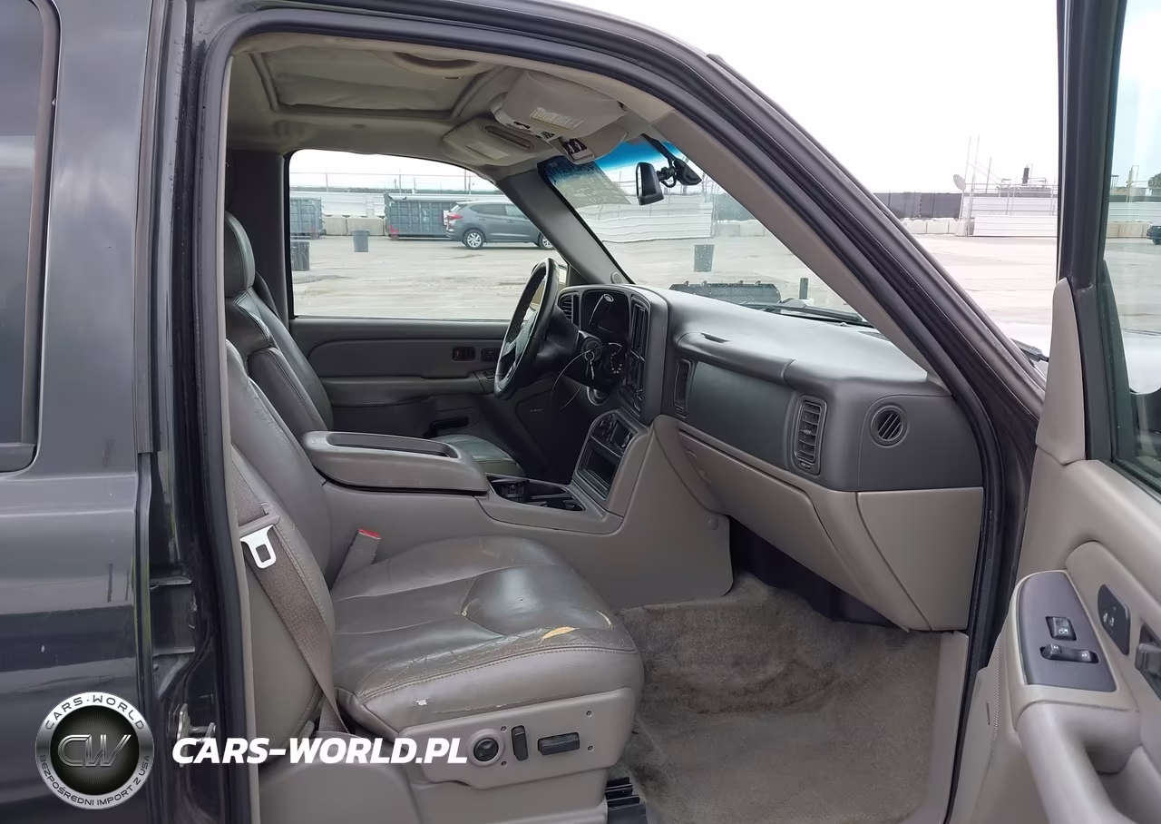2004 Chevrolet Tahoe Lt VIN:1GNEC13T34R265724 - 5