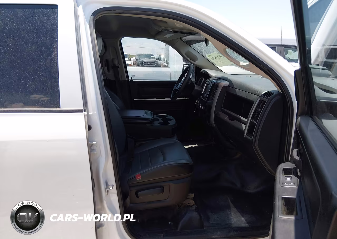 2023 Ram 1500 Classic Tradesman 4X4 6'4 Box VIN:1C6RR7FG9PS539331 - 5