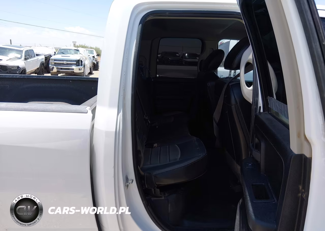 2023 Ram 1500 Classic Tradesman 4X4 6'4 Box VIN:1C6RR7FG9PS539331 - 8