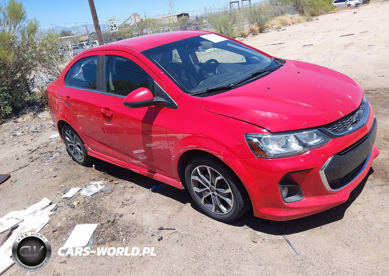 2019 Chevrolet Sonic Lt Auto – zdjęcie 1 z 15
