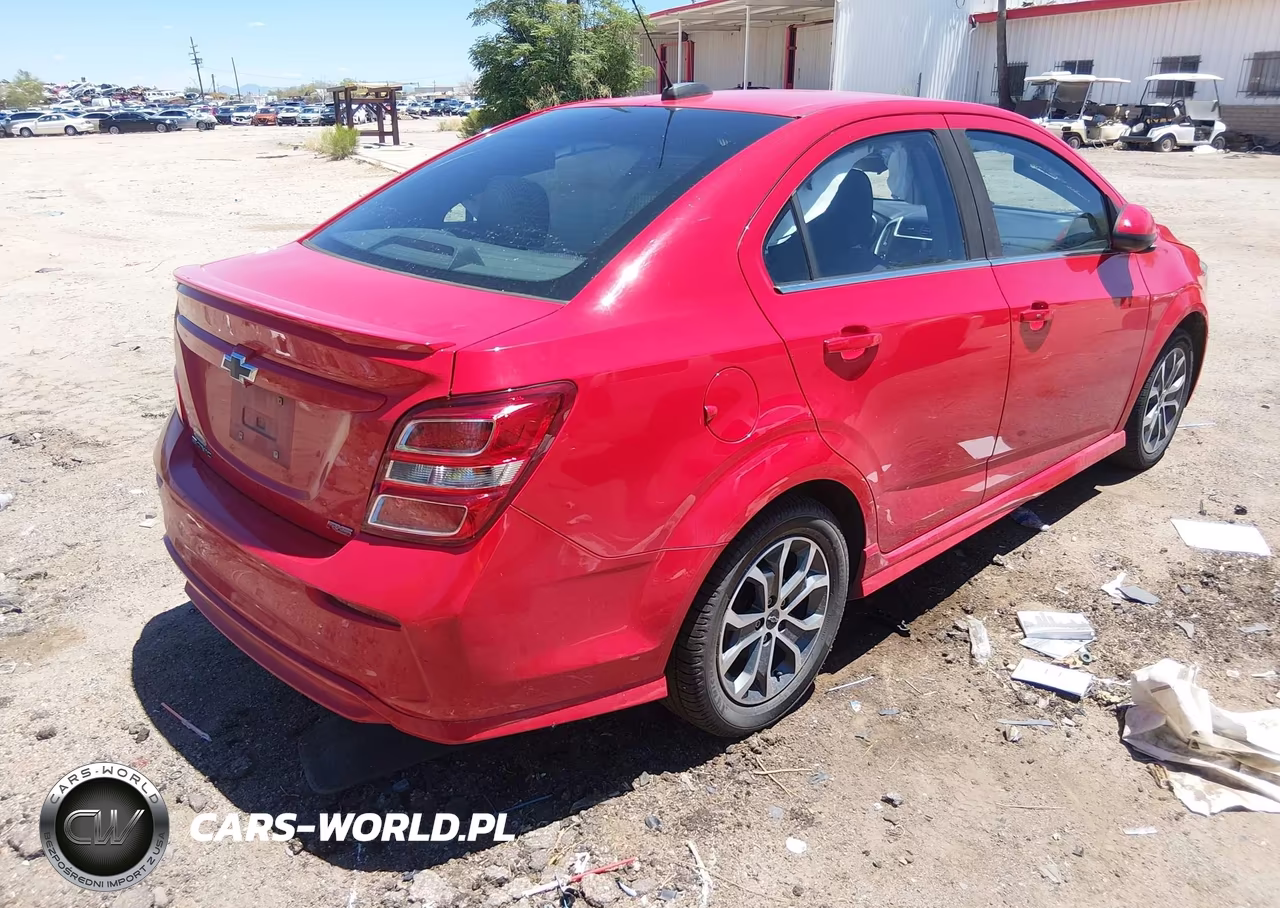 2019 Chevrolet Sonic Lt Auto VIN:1G1JD5SB2K4112758 - 4