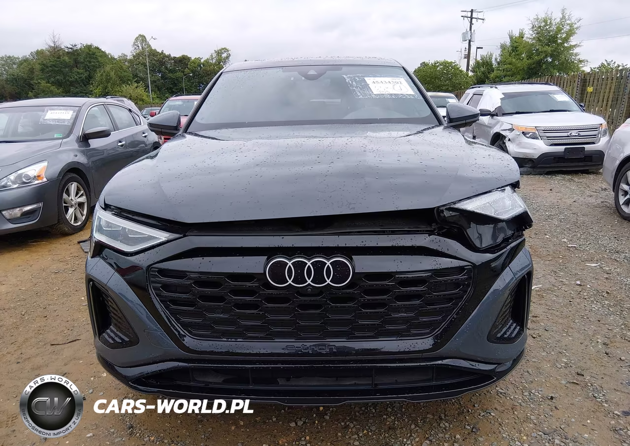 2024 Audi Q8 E-Tron S Line Premium Plus Quattro VIN:WA1CABGE4RB011070 - 12