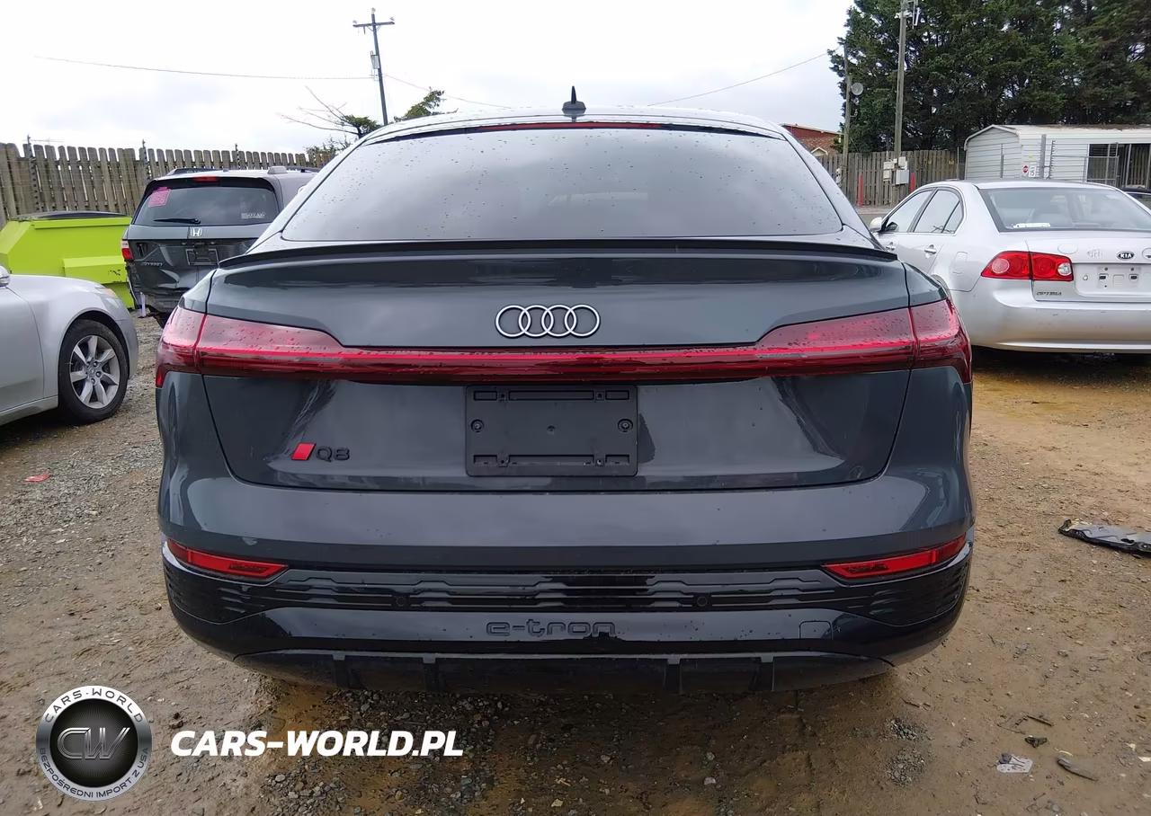 2024 Audi Q8 E-Tron S Line Premium Plus Quattro VIN:WA1CABGE4RB011070 - 16