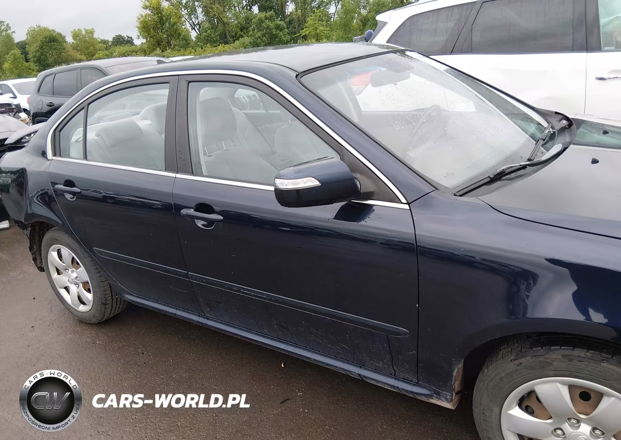 2009 Kia Optima Lx VIN:KNAGE228295360270 - 14
