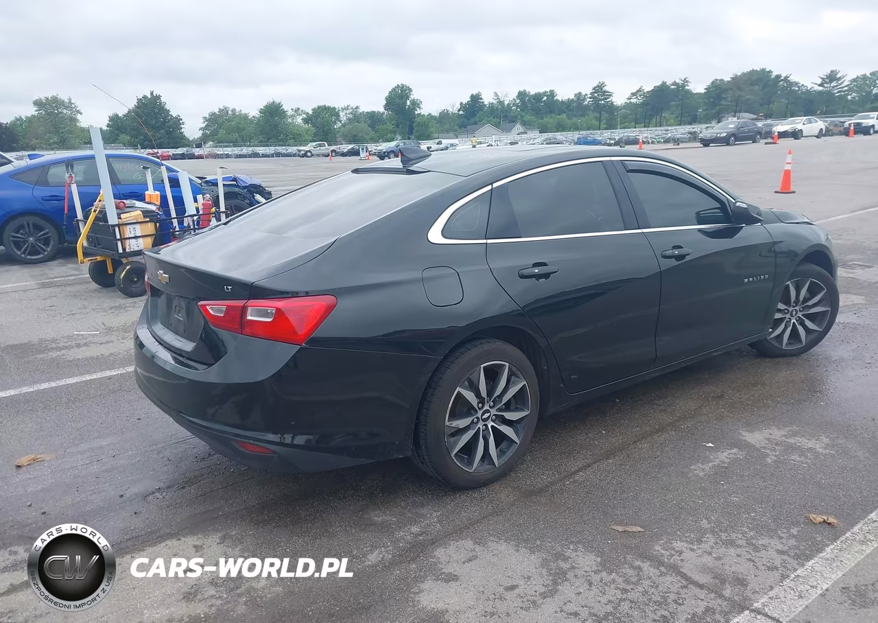 2018 Chevrolet Malibu Lt VIN:1G1ZD5ST9JF288222 - 4