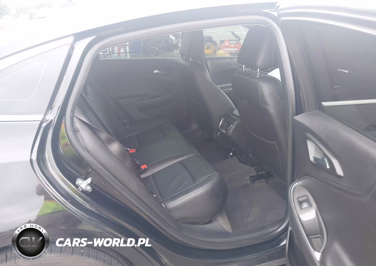 2018 Chevrolet Malibu Lt VIN:1G1ZD5ST9JF288222 - 8