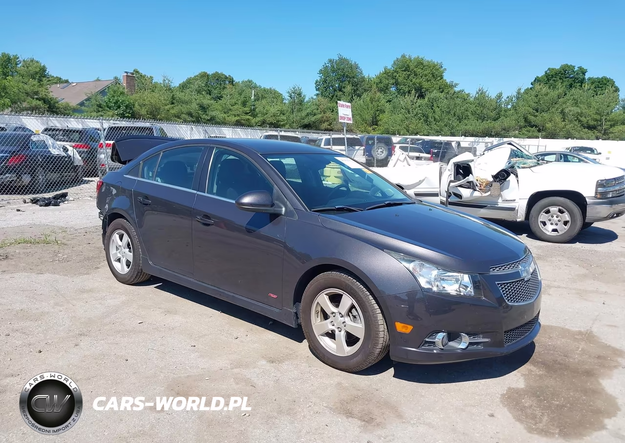 2014 Chevrolet Cruze 1Lt Auto – zdjęcie 1 z 17