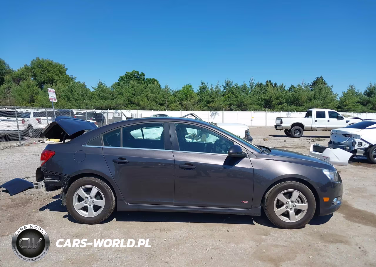 2014 Chevrolet Cruze 1Lt Auto VIN:1G1PC5SB1E7310831 - 14