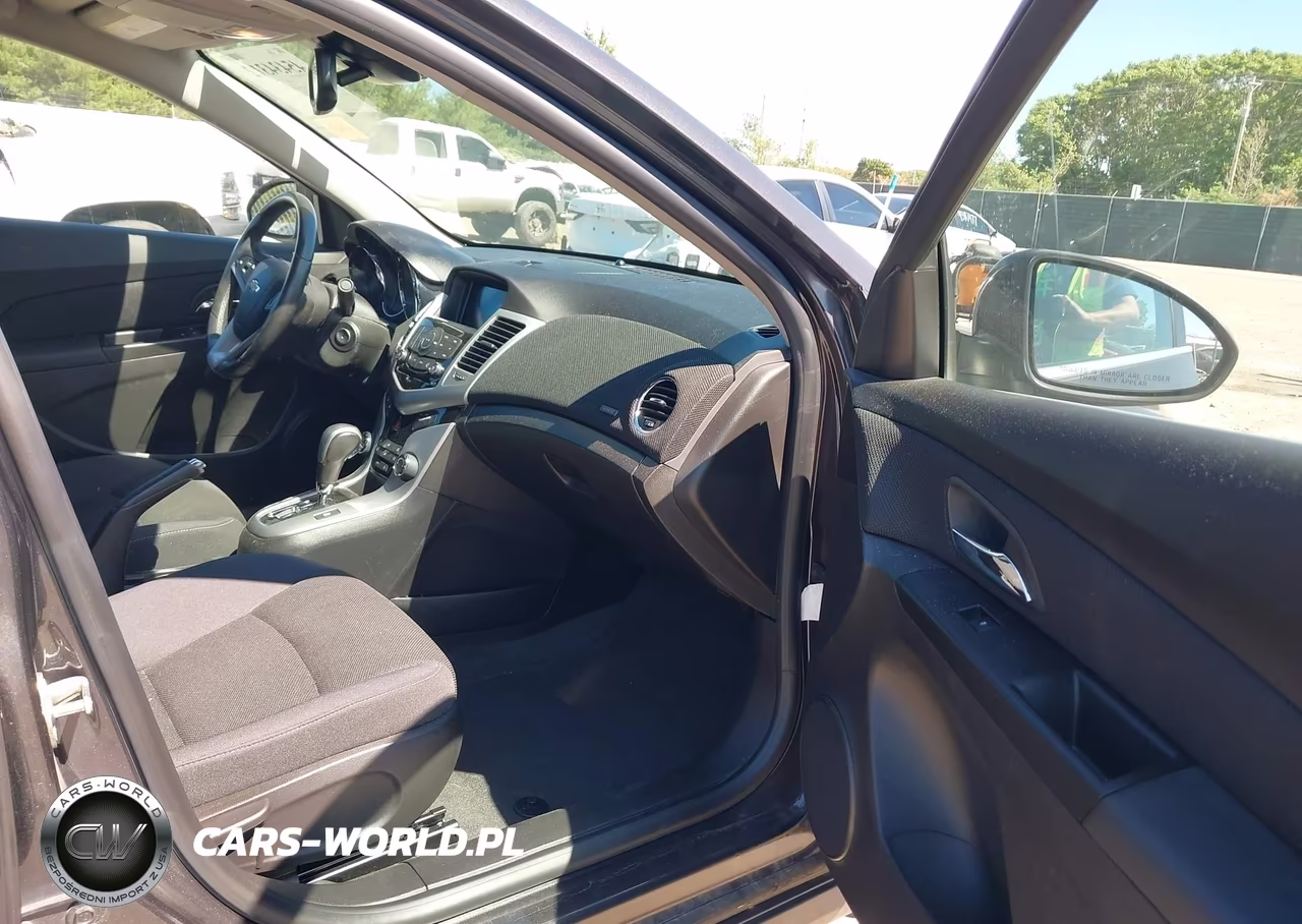 2014 Chevrolet Cruze 1Lt Auto VIN:1G1PC5SB1E7310831 - 5