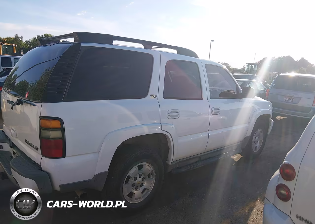 2004 Chevrolet Tahoe Z71 VIN:1GNEK13Z44R312329 - 4