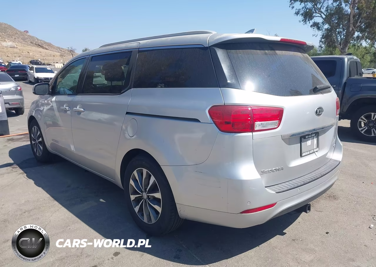 2016 Kia Sedona Sx VIN:KNDMC5C16G6126090 - 3