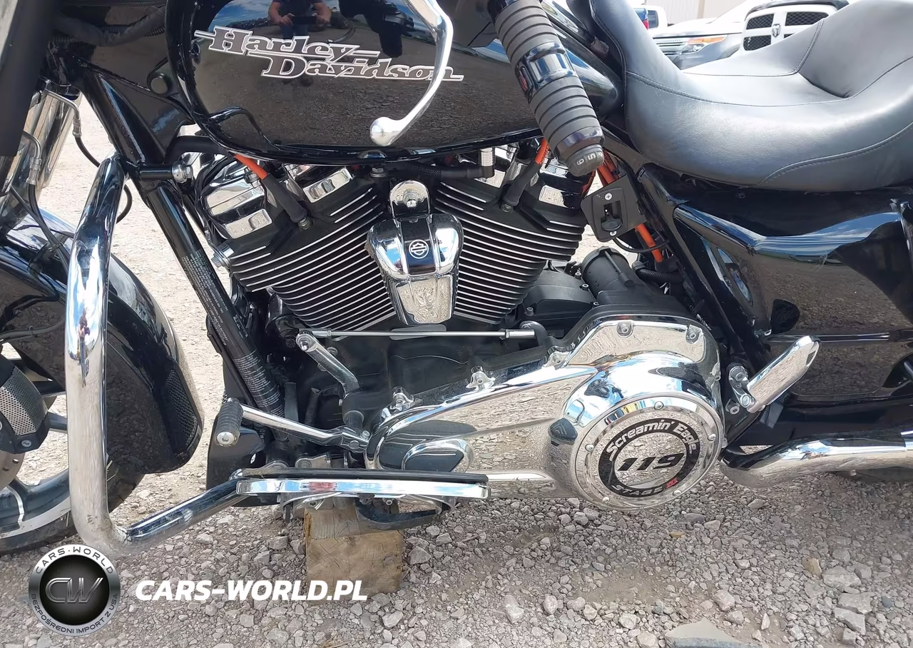 2020 Harley-Davidson Flhx VIN:1HD1KBC16LB670593 - 9