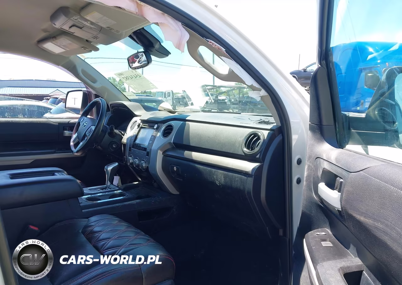 2018 Toyota Tundra Sr5 5.7L V8 VIN:5TFDY5F18JX704074 - 5