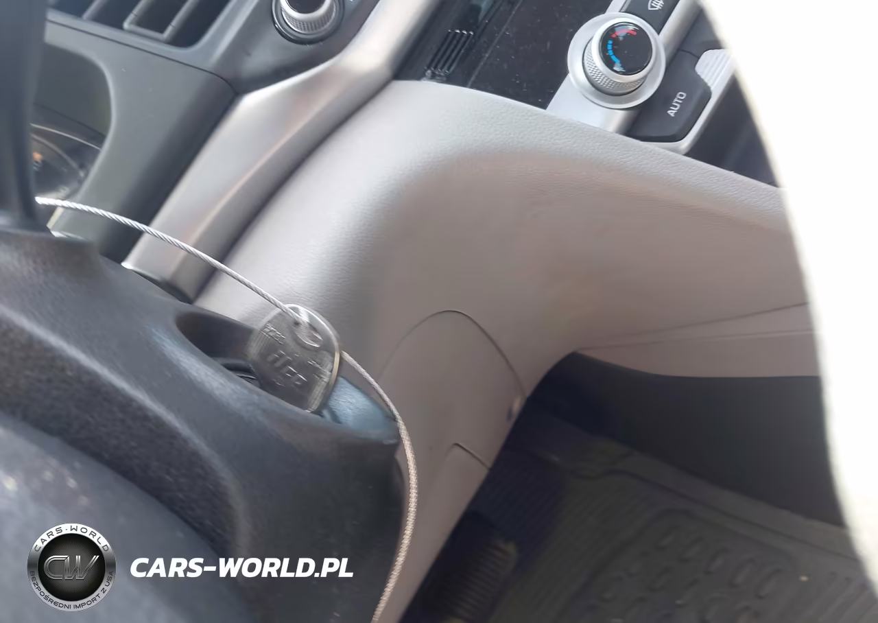 2020 Hyundai Elantra Sel VIN:5NPD84LF8LH583801 - 11
