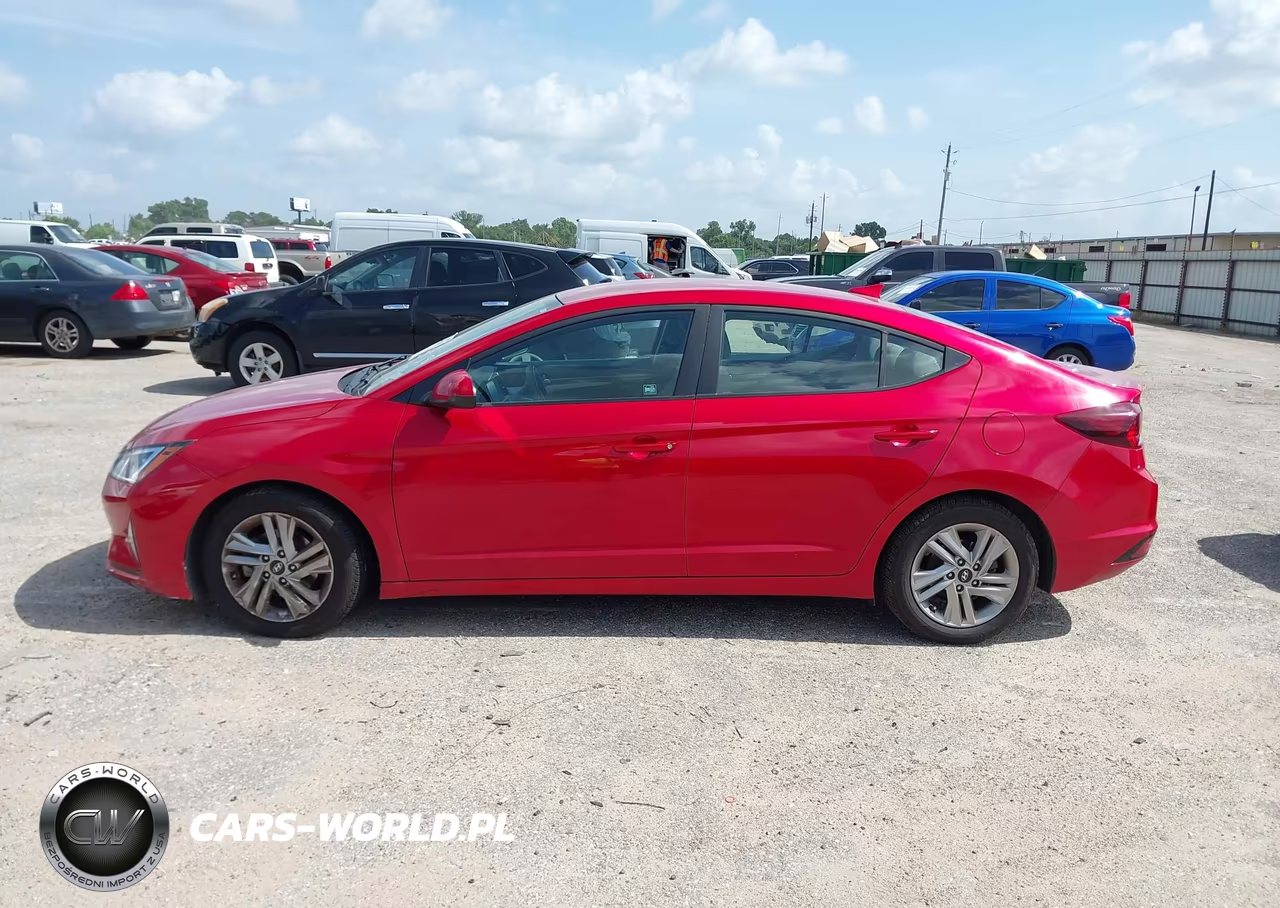 2020 Hyundai Elantra Sel VIN:5NPD84LF8LH583801 - 14