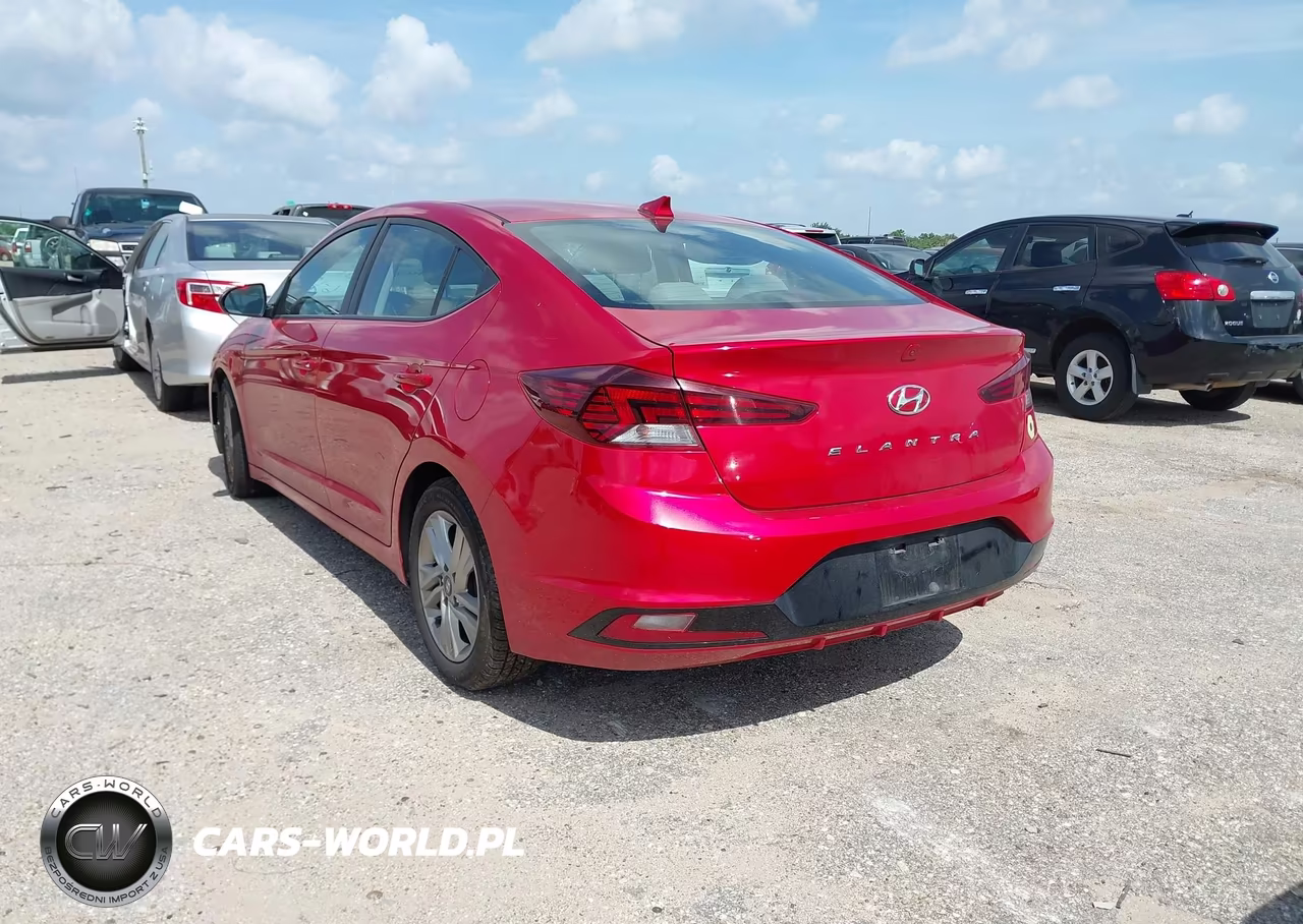 2020 Hyundai Elantra Sel VIN:5NPD84LF8LH583801 - 3