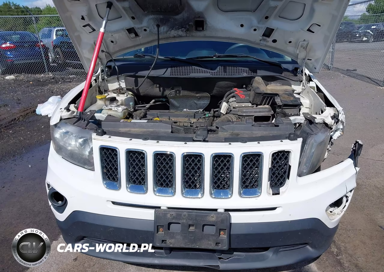 2015 Jeep Compass Sport VIN:1C4NJCBA6FD124480 - 17