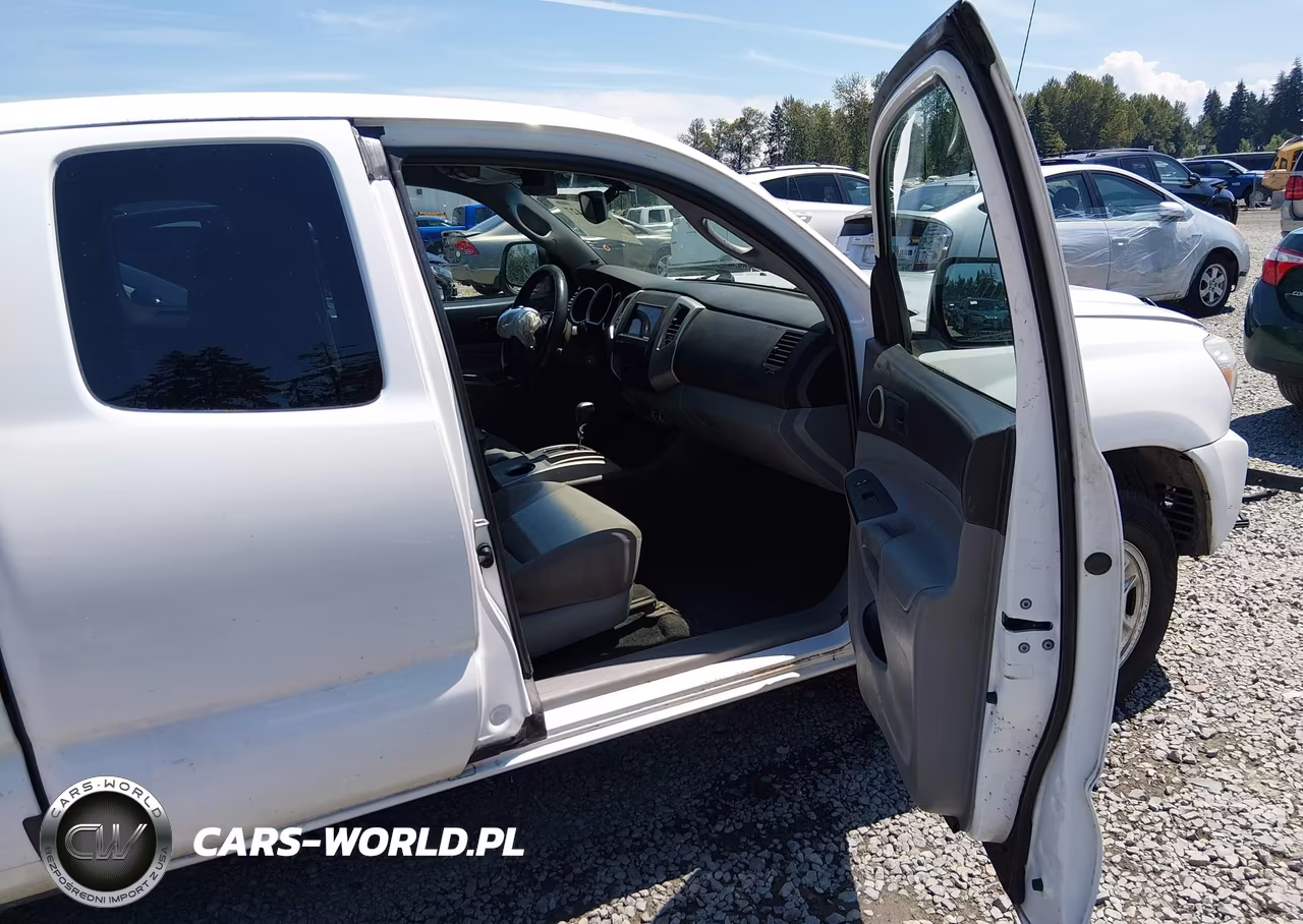 2012 Toyota Tacoma VIN:5TFTX4CN3CX020519 - 5