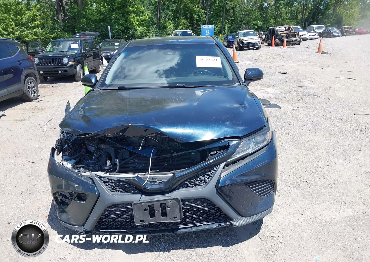 2018 Toyota Camry Se VIN:JTNB11HK7J3025989 - 12