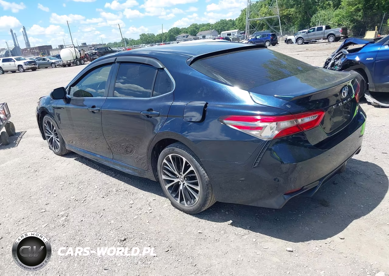 2018 Toyota Camry Se VIN:JTNB11HK7J3025989 - 3