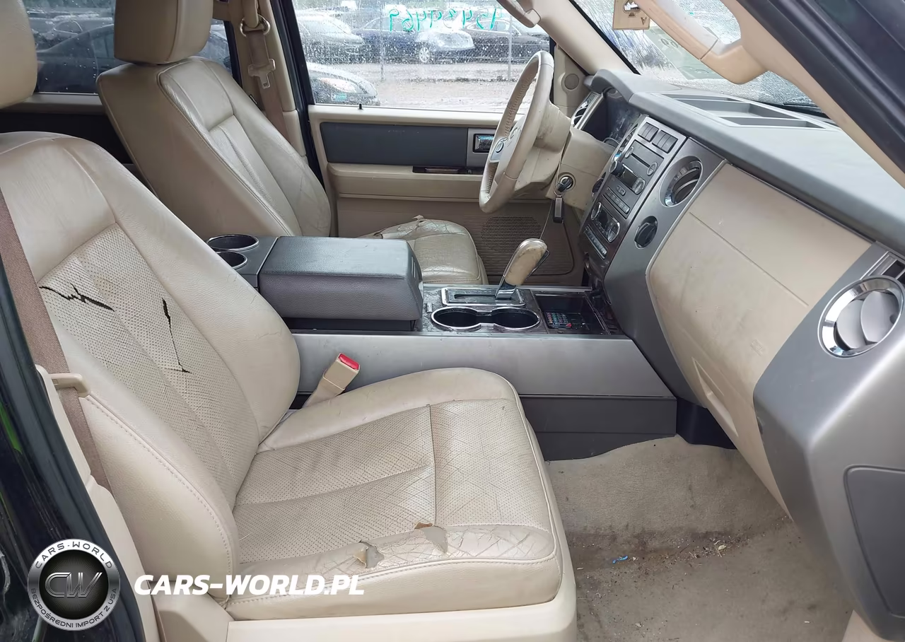 2014 Ford Expedition Xlt VIN:1FMJU1J55EEF31452 - 5