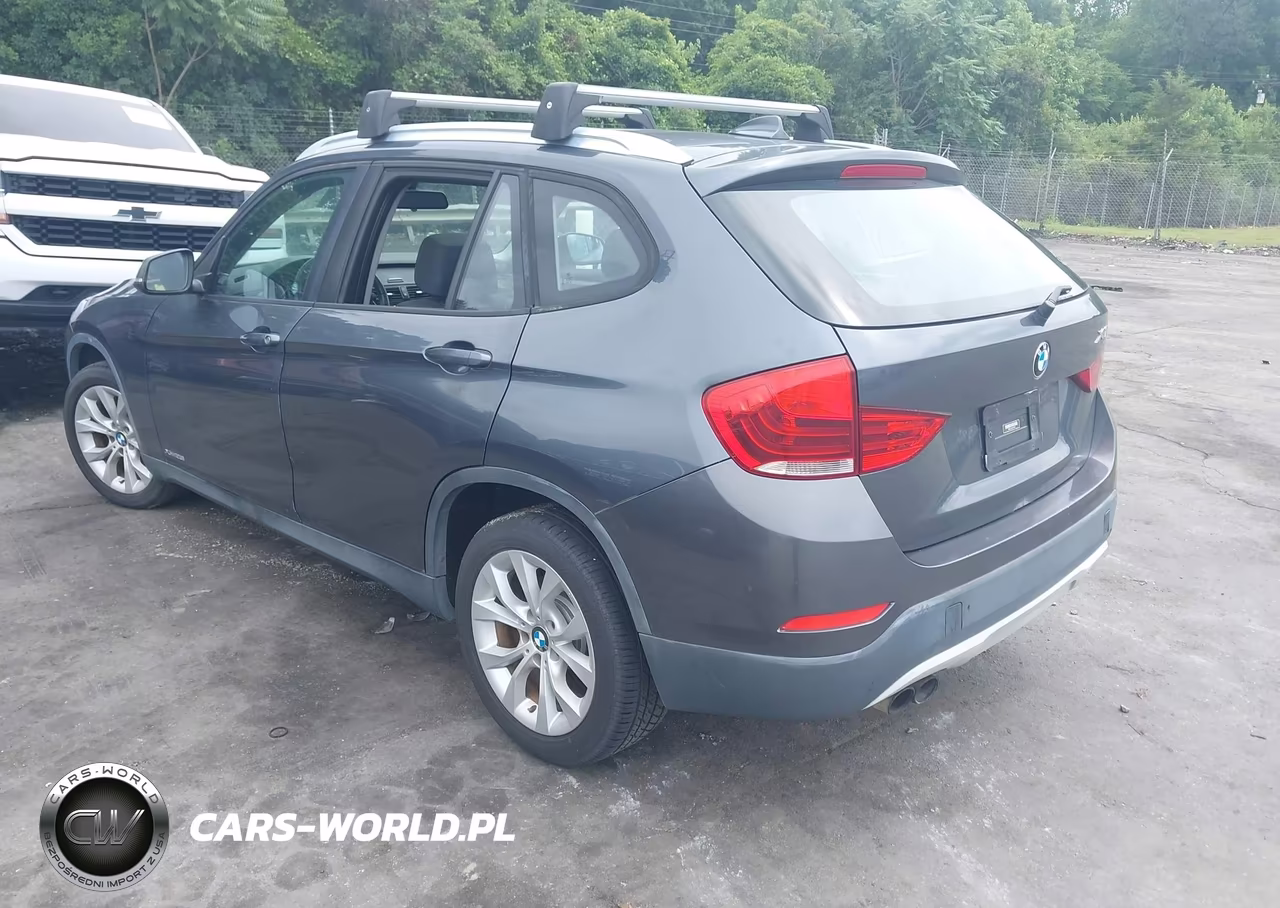 2014 BMW X1 xDrive28I VIN:WBAVL1C53EVY19294 - 3
