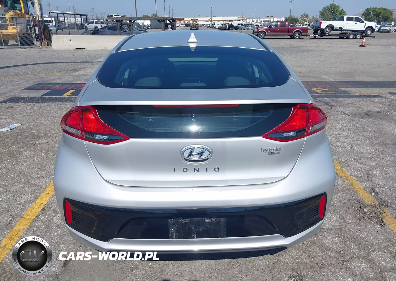 2019 Hyundai Ioniq Hybrid Blue VIN:KMHC65LC7KU158566 - 16