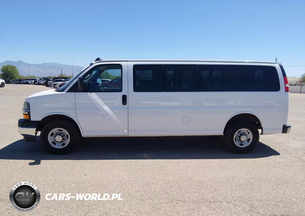 2017 Chevrolet Express 3500 Lt VIN:1GAZGPFF9H1226222 - 15