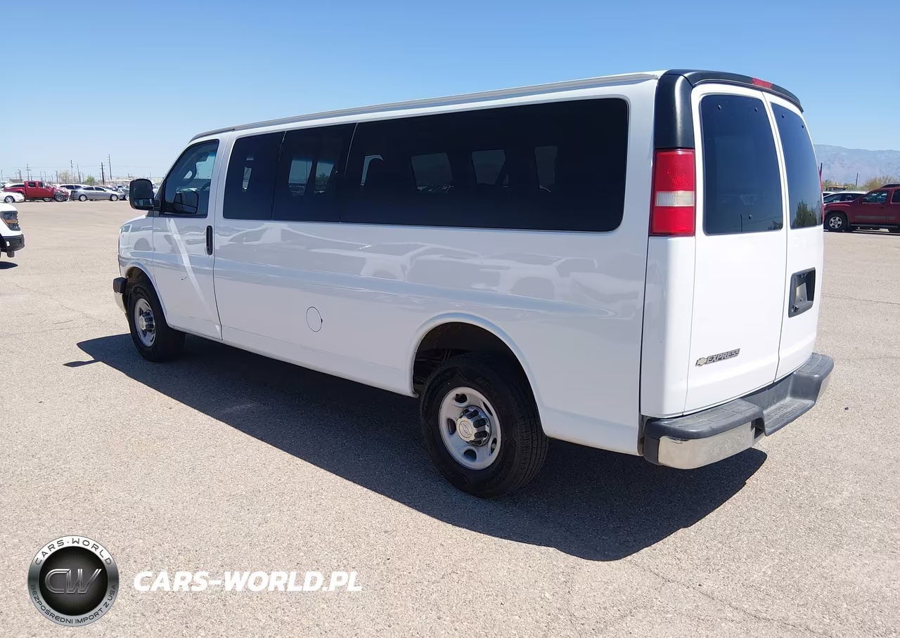 2017 Chevrolet Express 3500 Lt VIN:1GAZGPFF9H1226222 - 3