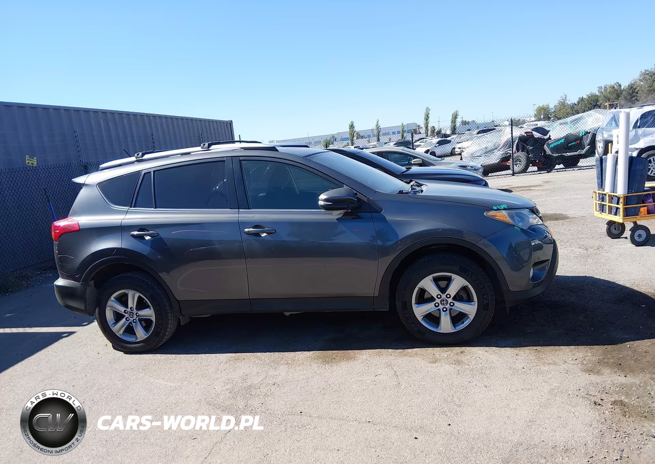 2015 Toyota Rav4 Xle VIN:JTMWFREV9FJ047287 - 13